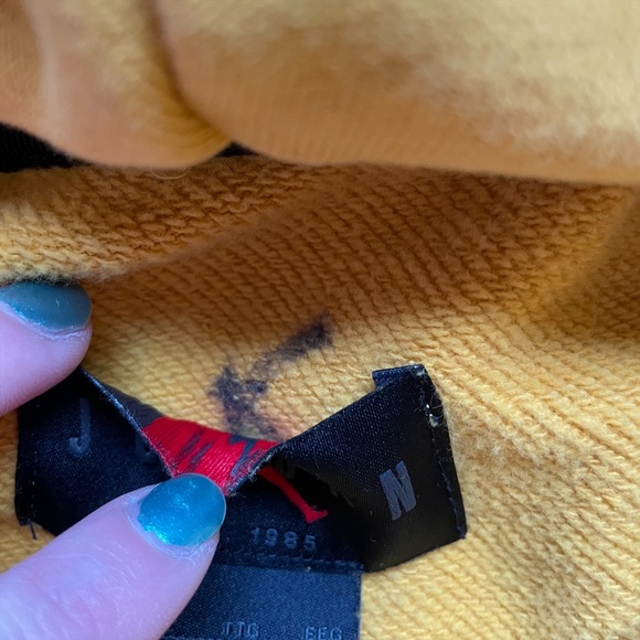 Nike Men’s Yellow Air Jordan Essentials Statement Fleece Hoodie 2XL - Picture 13 of 13